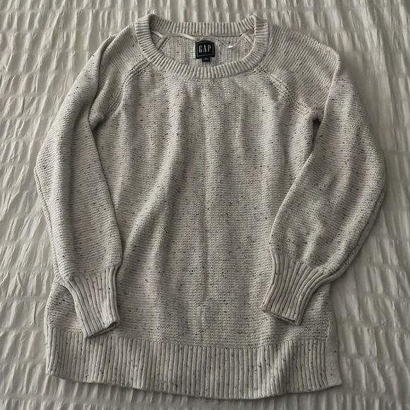 Sweater - Picture 2 of 3